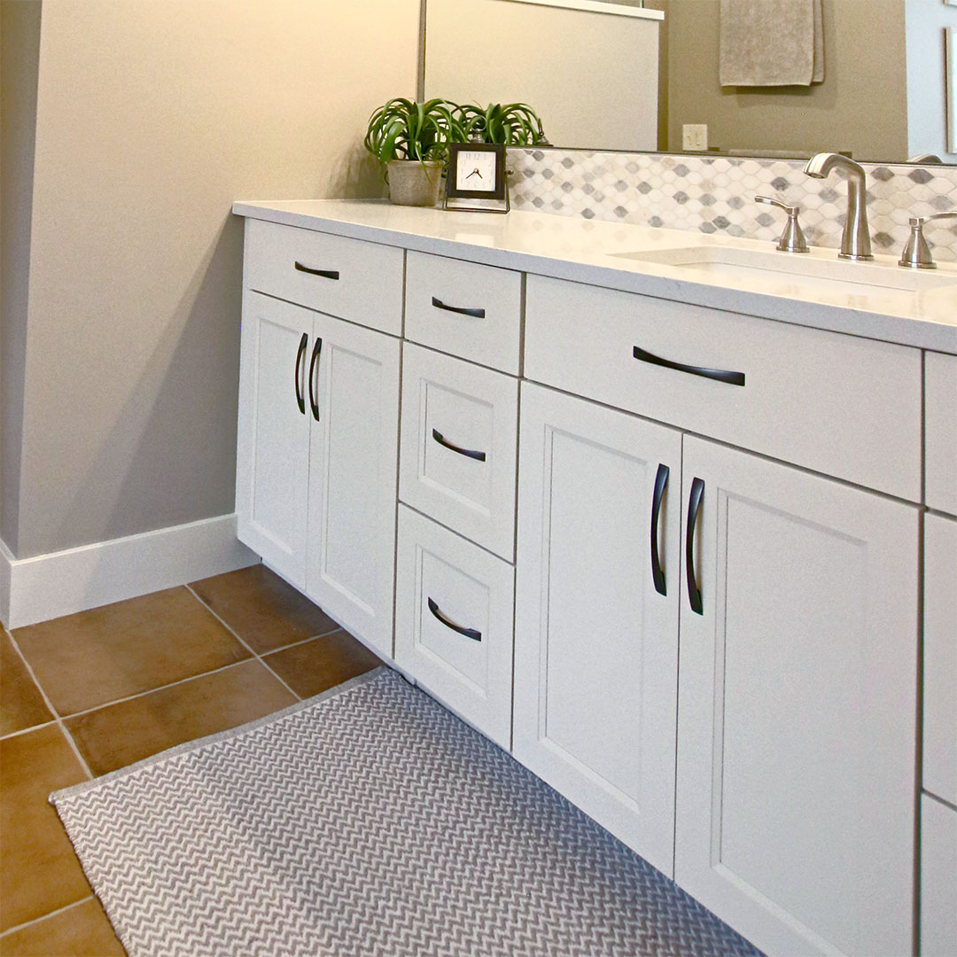 Bathroom Cabinet Contractors Near Me